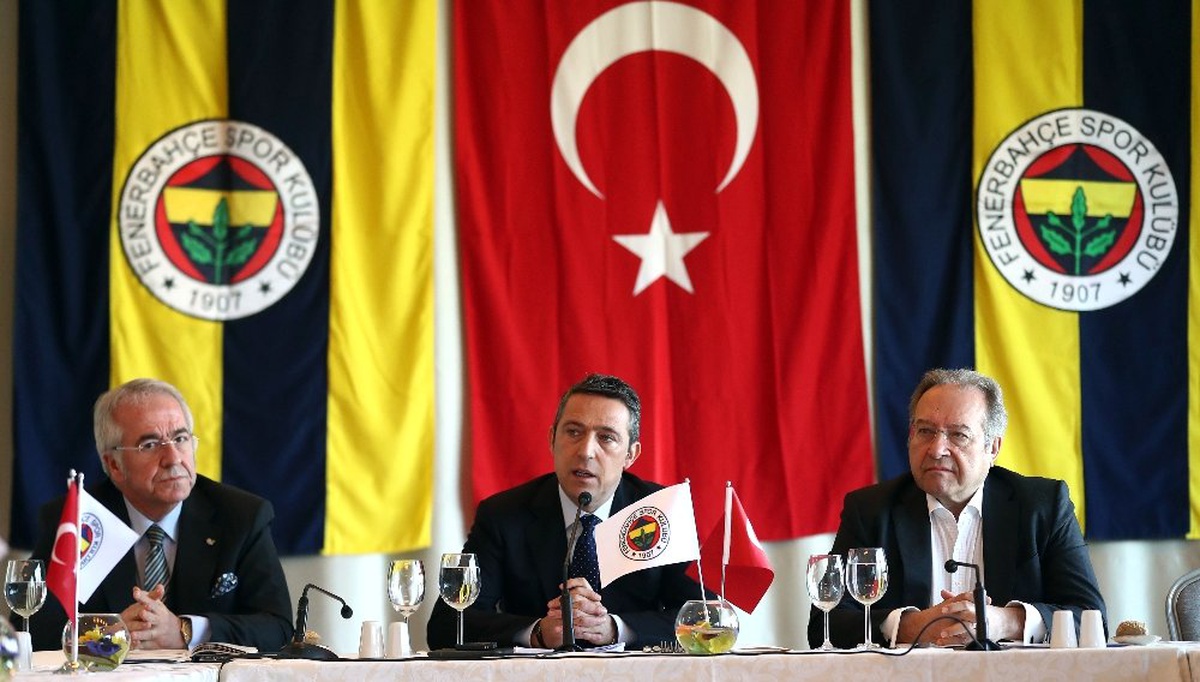 Ali Koç: "Siz Varken Fenerbahçe Yıkılmaz"