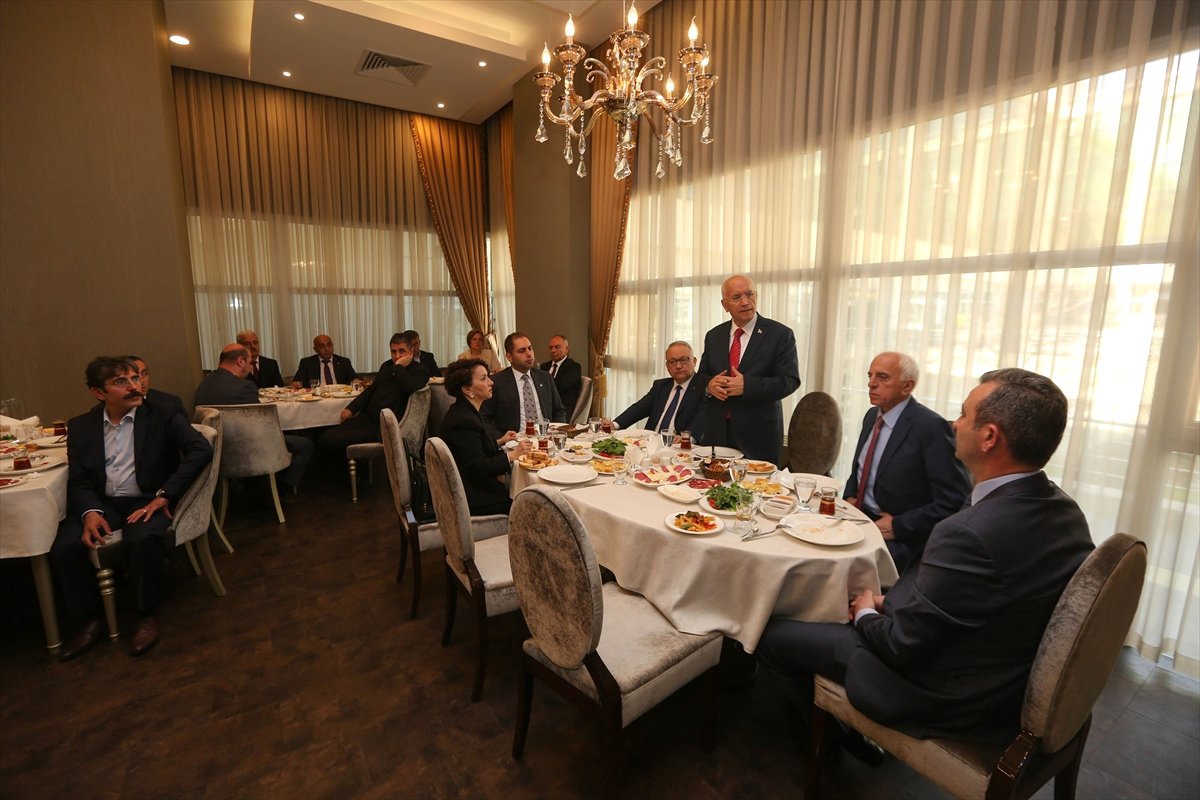 Belediye Başkanı Yaşar Meclis Üyeleriyle Buluştu
