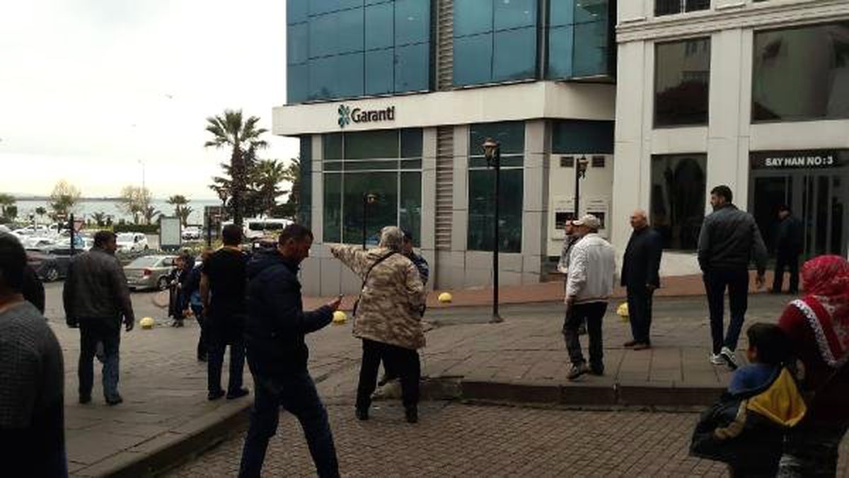 Biber Gazlı, Bıçaklı Kavgaya Zabıta Müdahale Etti