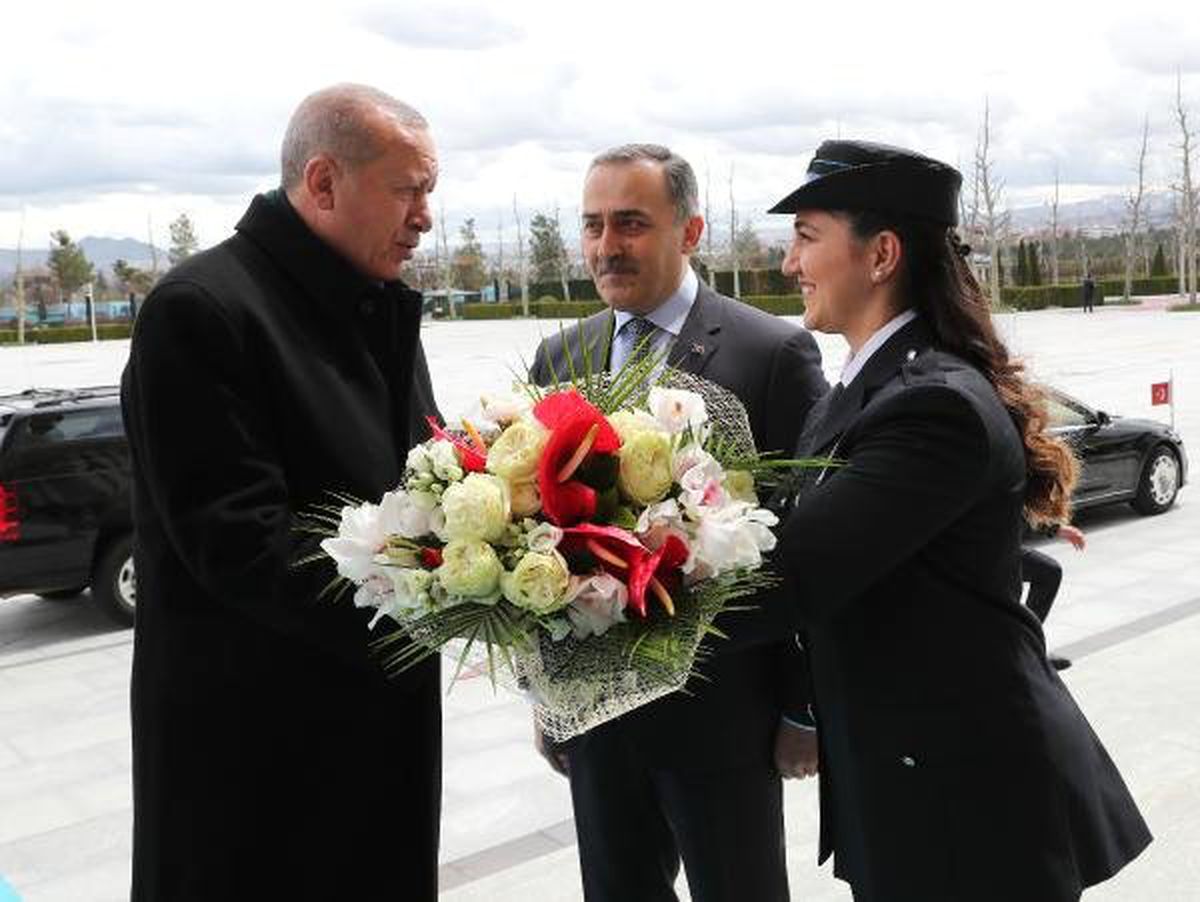 Cumhurbaşkanı Erdoğan\'dan, Koruma Personeline Kutlama