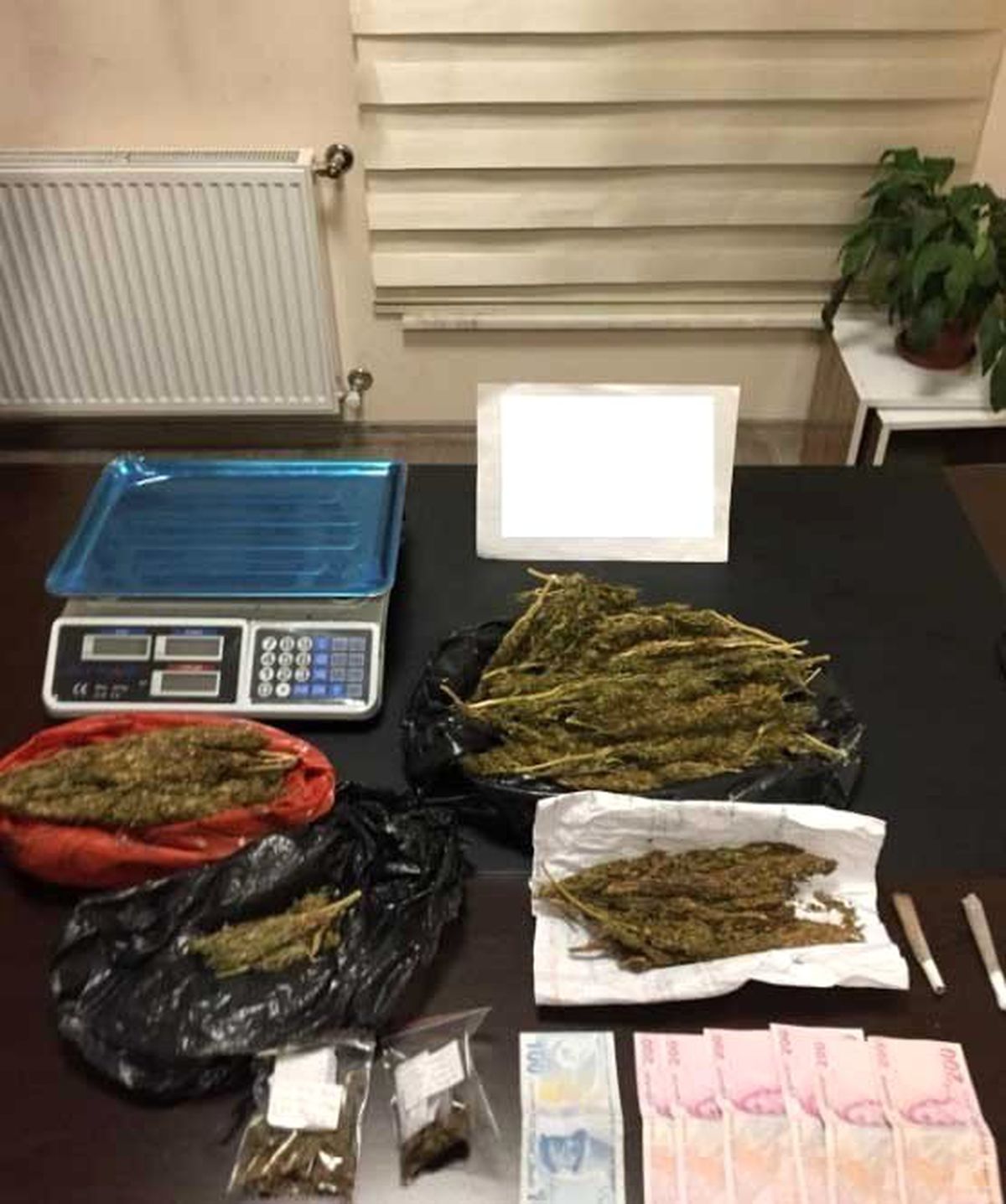 Gaziantep\'te 2 Kilo Eroin Ele Geçirildi