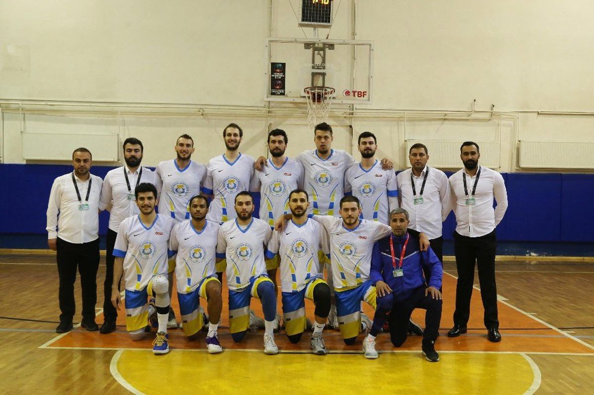 Haliliye Basketbolda Çeyrek Finale Yükseldi
