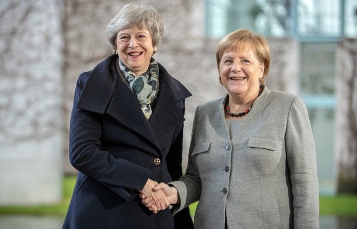 Merkel: Brexit\'te uzun bir erteleme olabilir