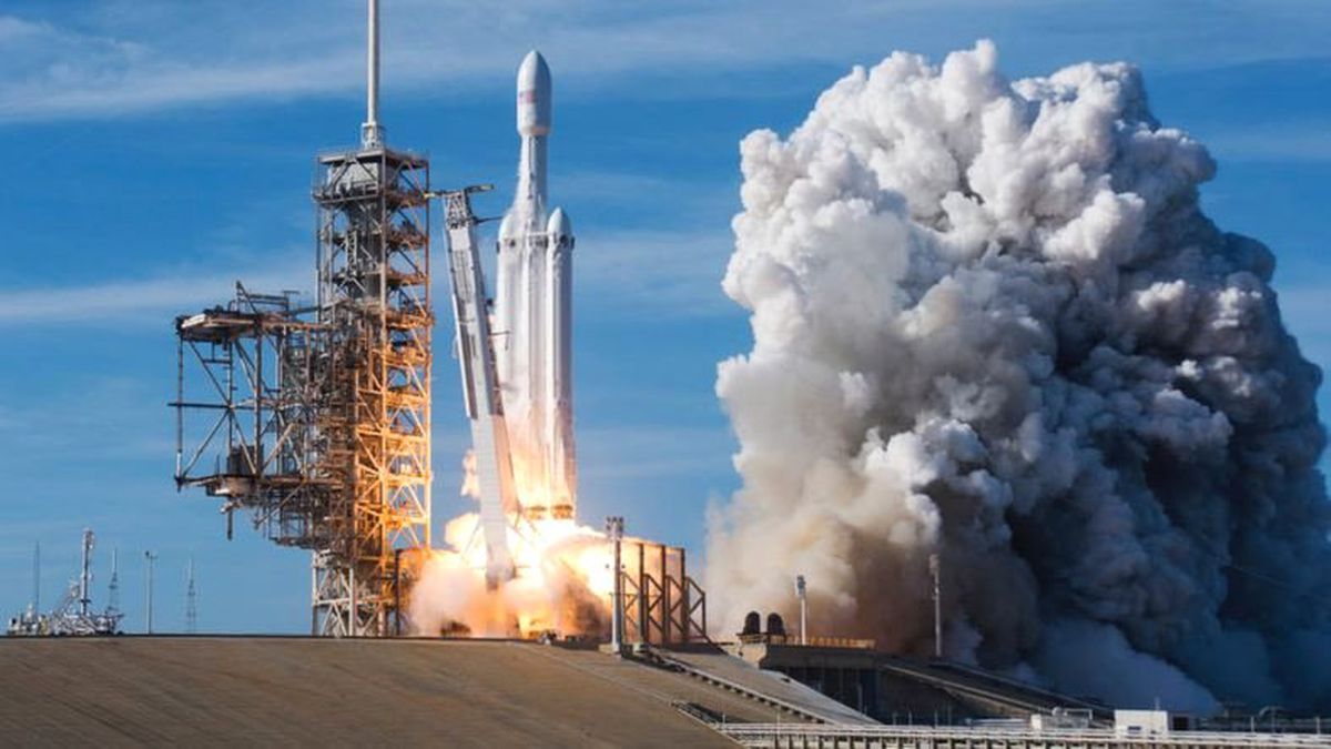 Spacex, İlk Ticari Uçuşunu Bu Gece Gerçekleştirmeye Hazırlanıyor
