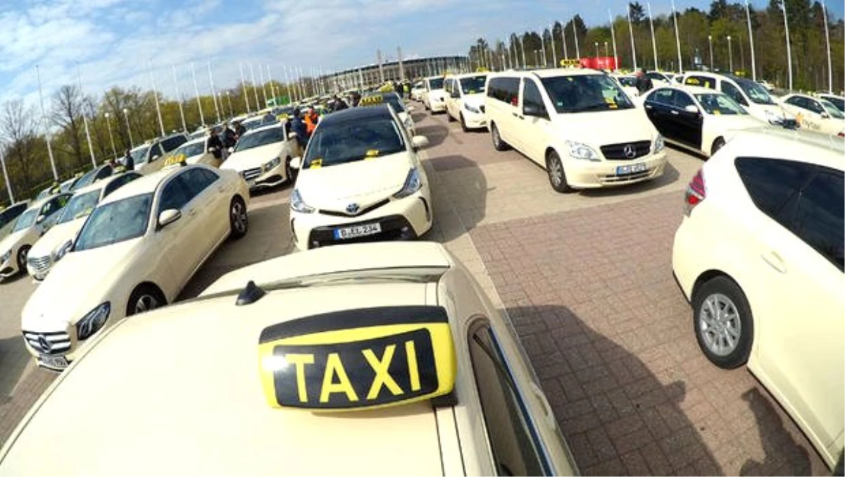 Taksiciler 30 Şehirde Kontak Kapattı