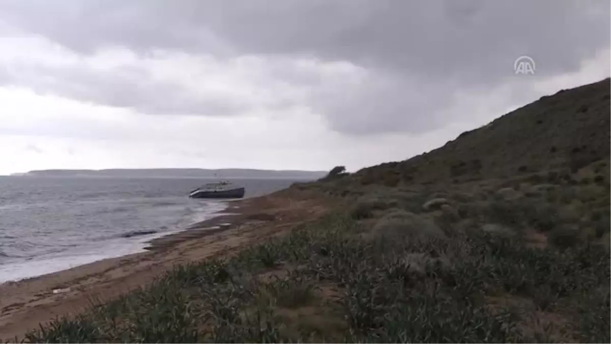 Tekneleri Karaya Oturunca Yakalandılar (2)