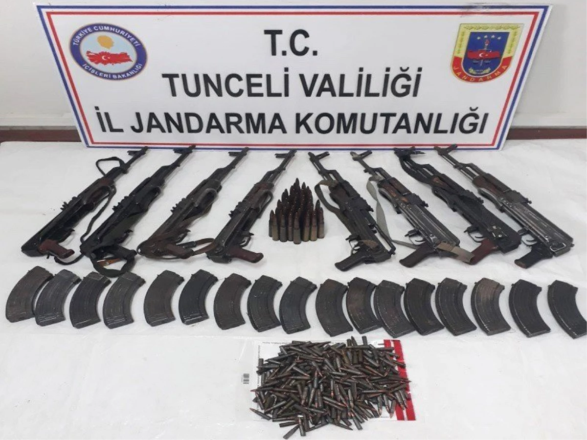 Tunceli\'de Silah Dolu 2 Sığınak İmha Edildi
