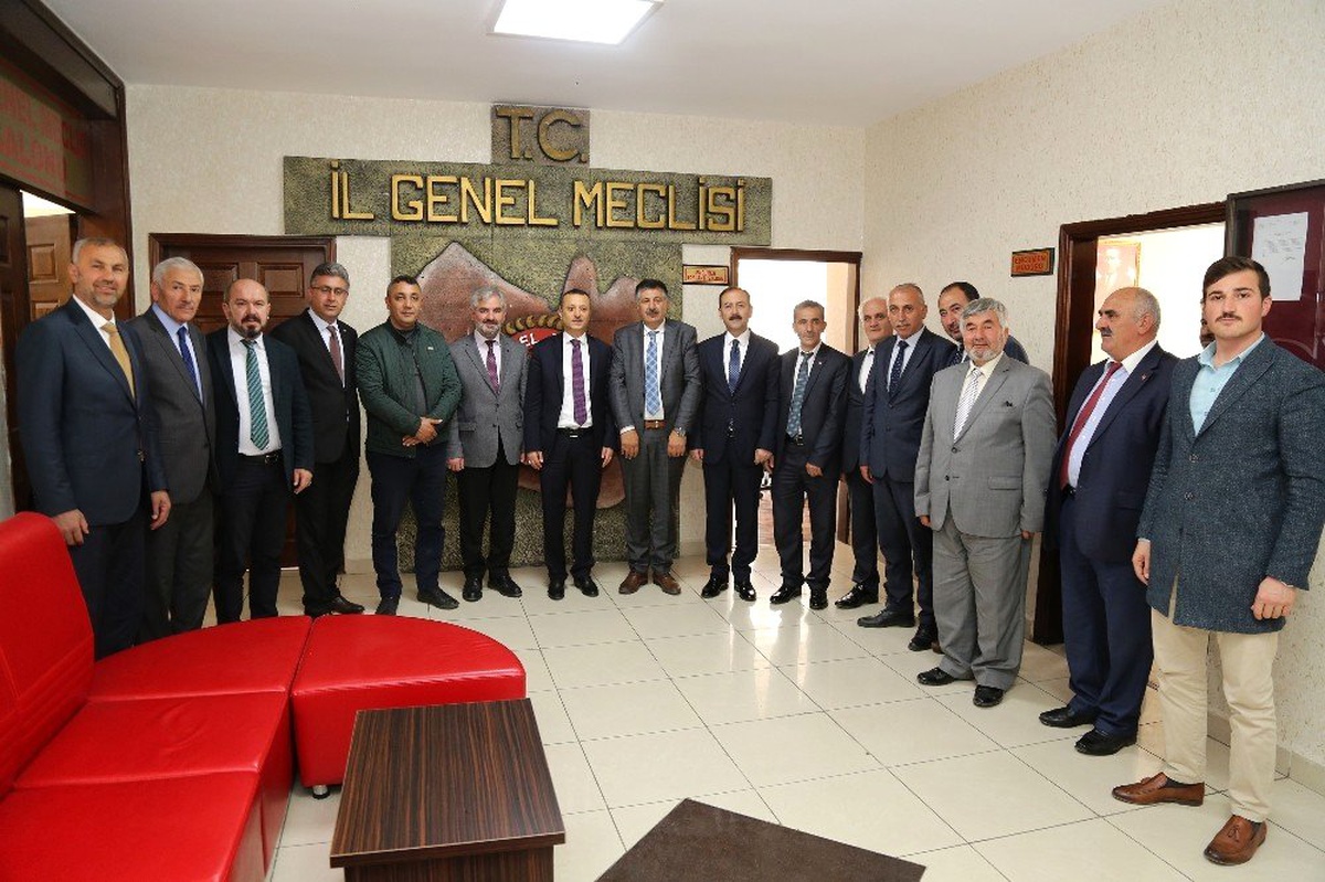 Vali Taşbilek\'ten İl Genel Meclisine İade-i Ziyaret