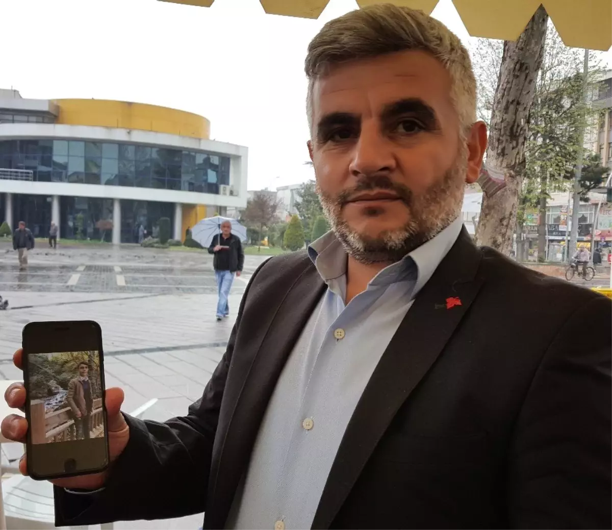 Ailesi Telefonunu Elinden Alınca Evi Terk Etti