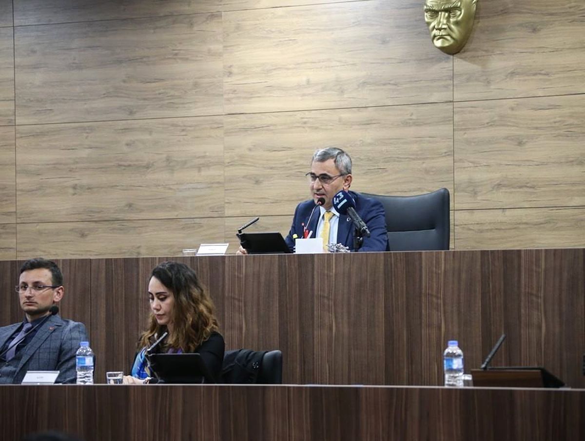 Başkan Alim Işık: "Kütahya\'nın Daha da Gelişmesi İçin Hep Birlikte Çalışacağız"