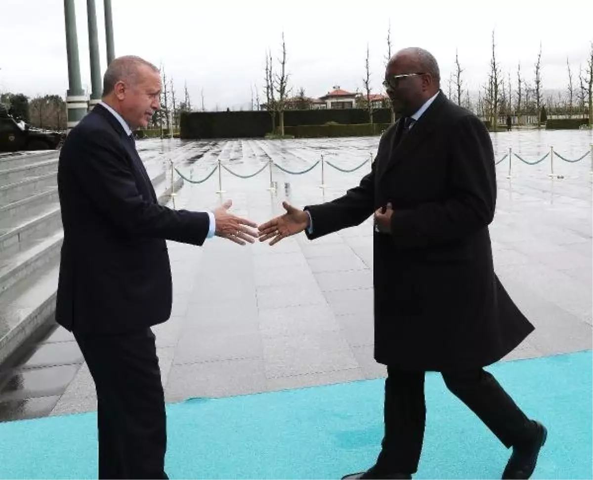 Burkina Faso Cumhurbaşkanı Roch Marc Cristian Kabore Beştepe\'de