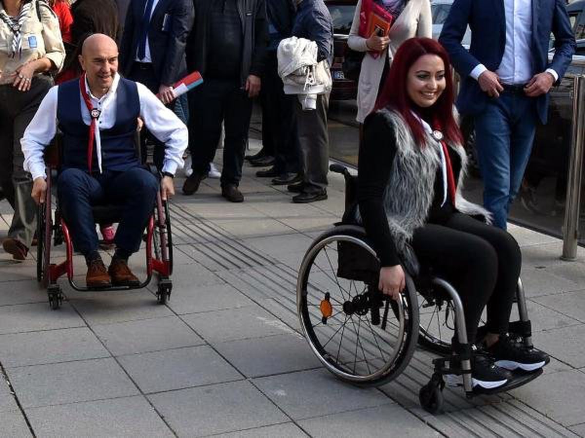 Büyükşehir\'in İlk Bedensel Engelli Özel Kalem Müdürü Oldu