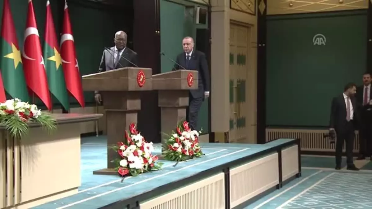 Cumhurbaşkanı Erdoğan: "(Afrika) Kıta Ülkelerine Yönelik Dışlayıcı, Kibirli ve Müdahaleci...