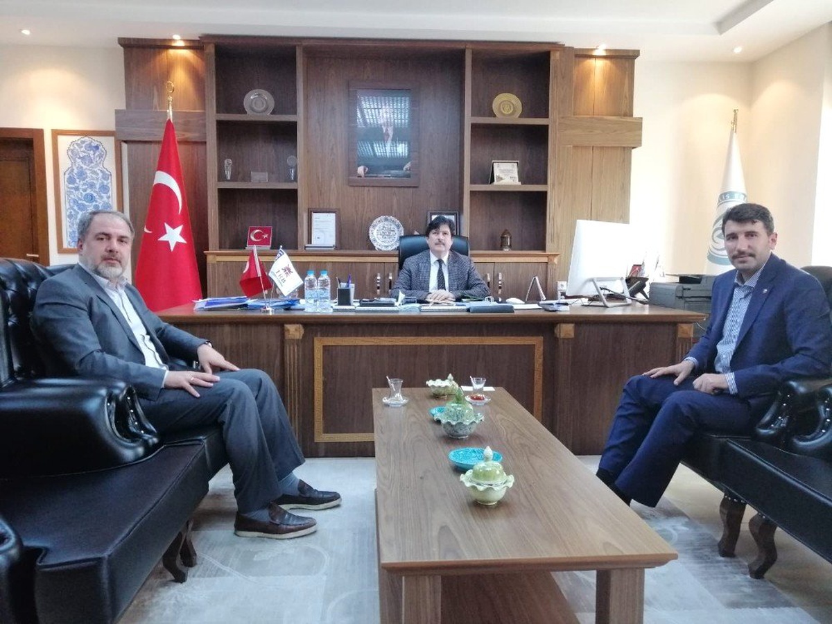 Eğitim Bir-Sen Camiasından Beü Rektörüne Ziyaret