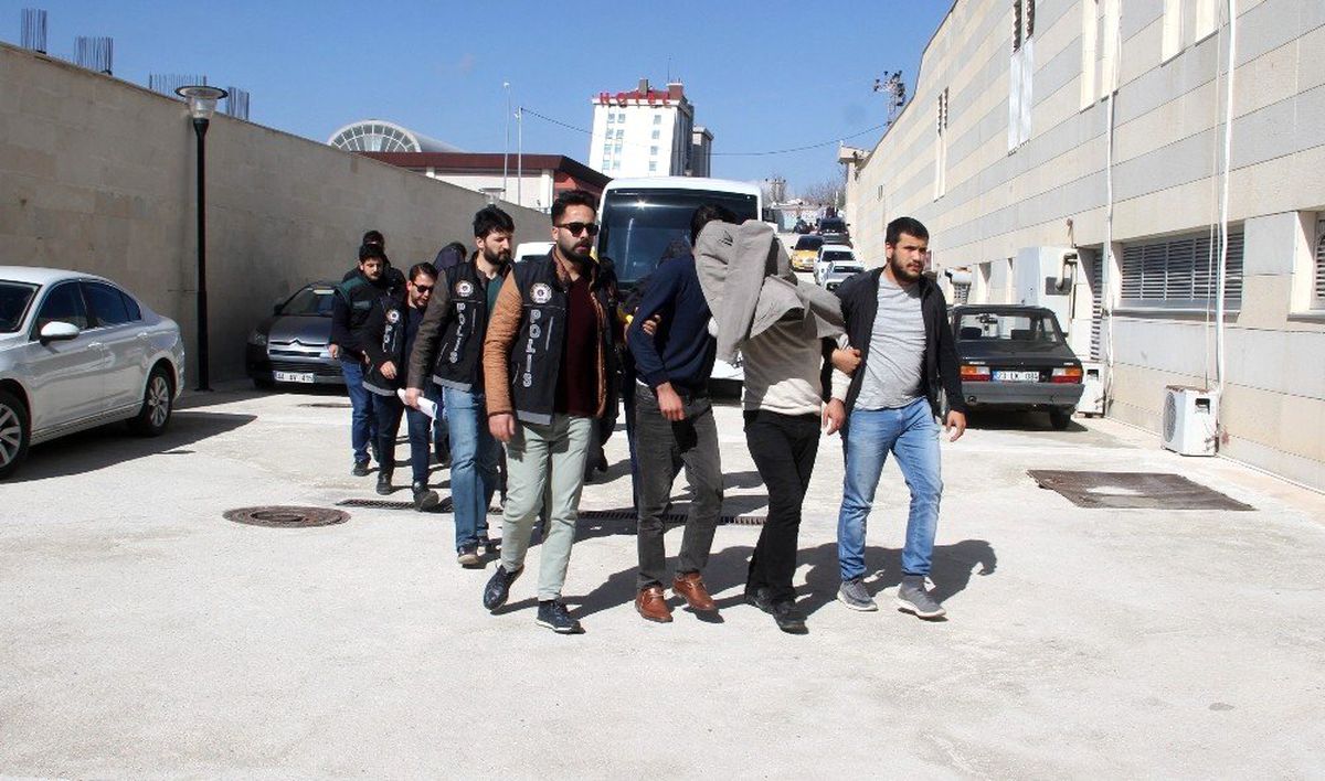 Elazığ\'da Uyuşturucu Operasyonunda 7 Tutuklama