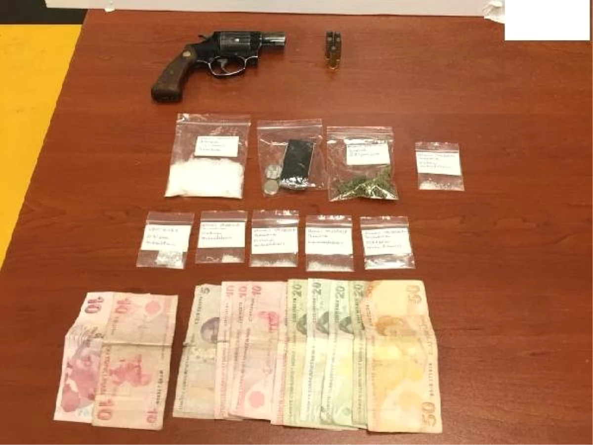 Gaziantep\'te Uyuşturucu Ticaretine 9 Tutuklama