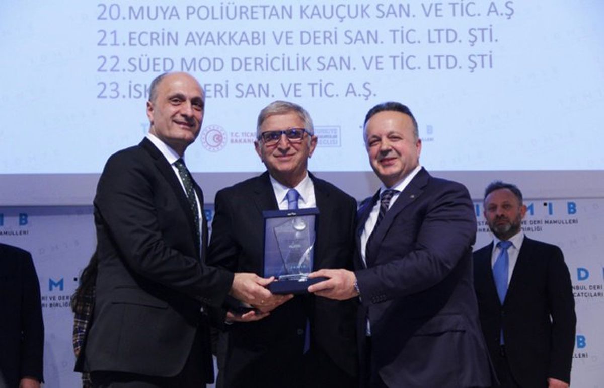 \'İhracatta Fark Yaratanlar\' ödüllerini aldı