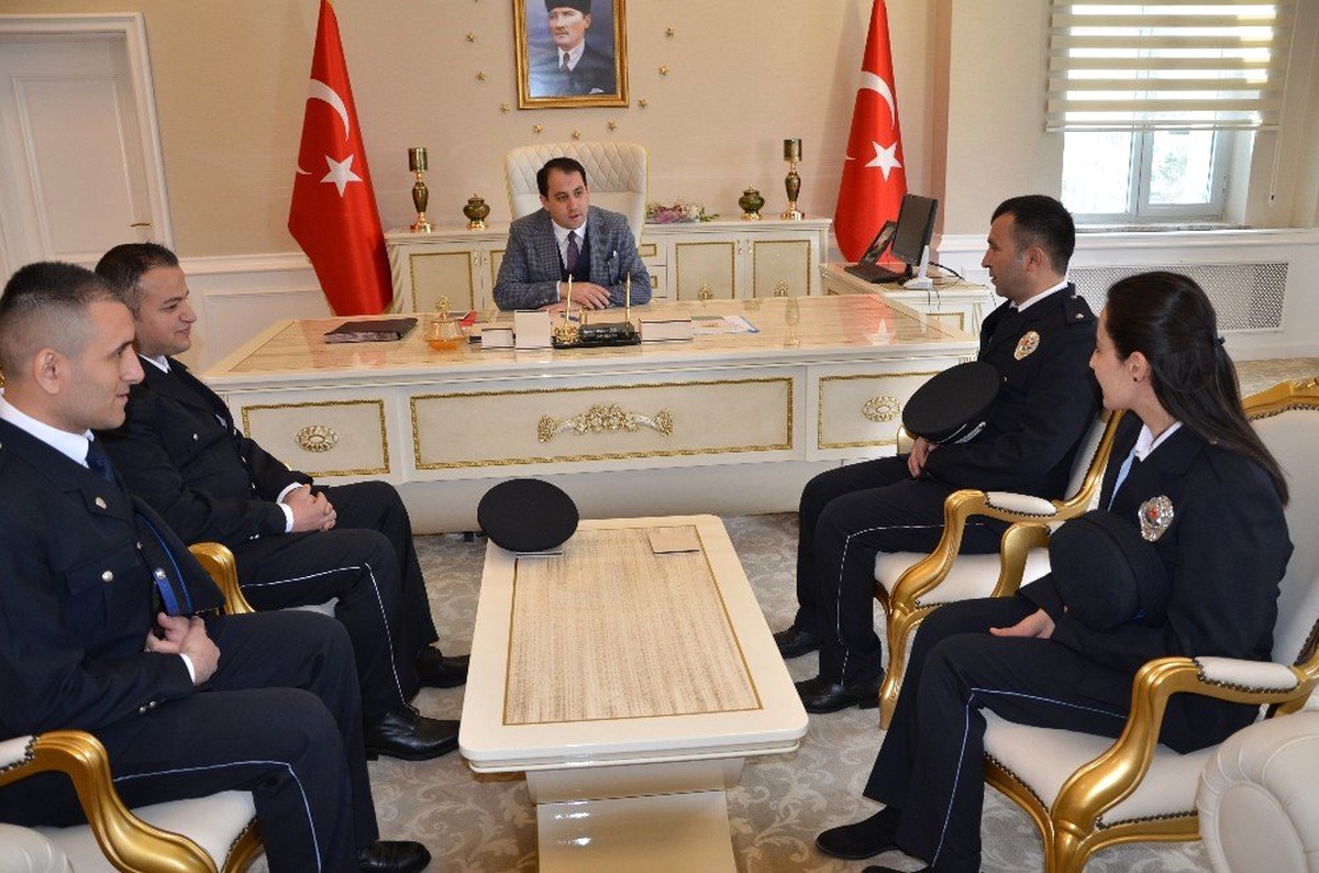 İlçe Emniyet Teşkilatından Kaymakam Zengince\'ye Ziyaret