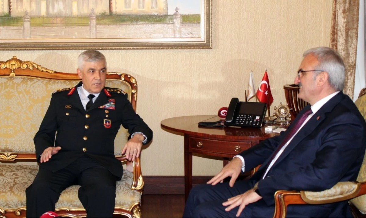 Jandarma Genel Komutanı Çetin\'den, Vali Karaloğlu\'na Ziyaret