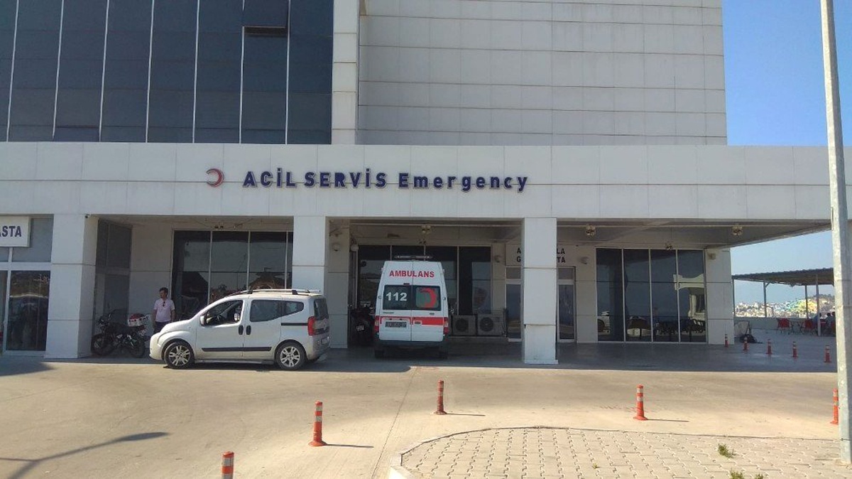 Kuşadası\'nda Gürcistan Uyruklu Kadın Silahla Yaralandı
