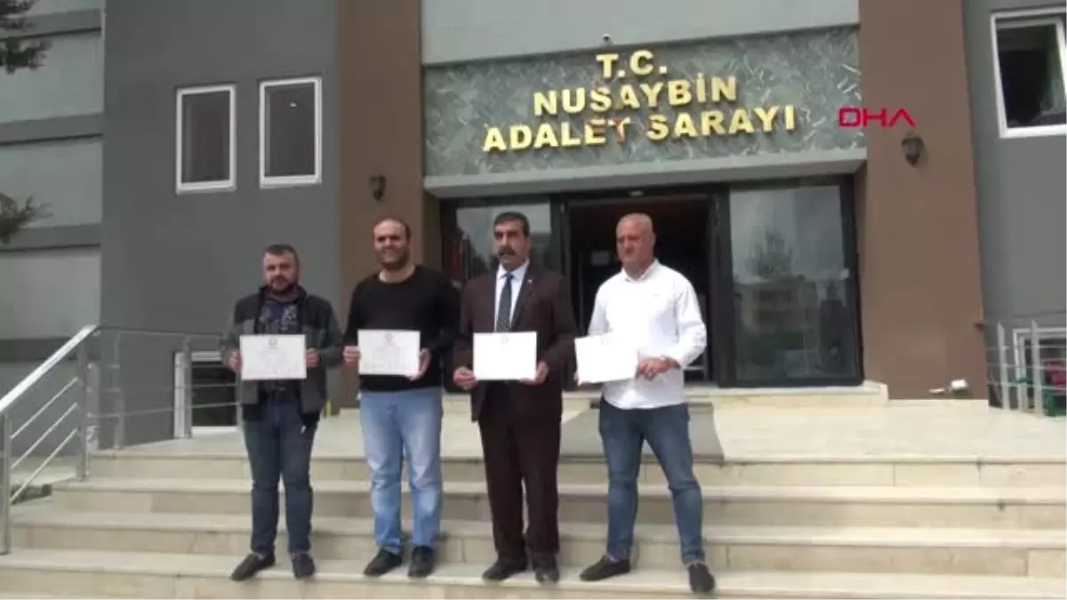 Mardin Nusaybin\'de 7\'nci Kez Seçilen Muhtar, Mazbatasını Aldı