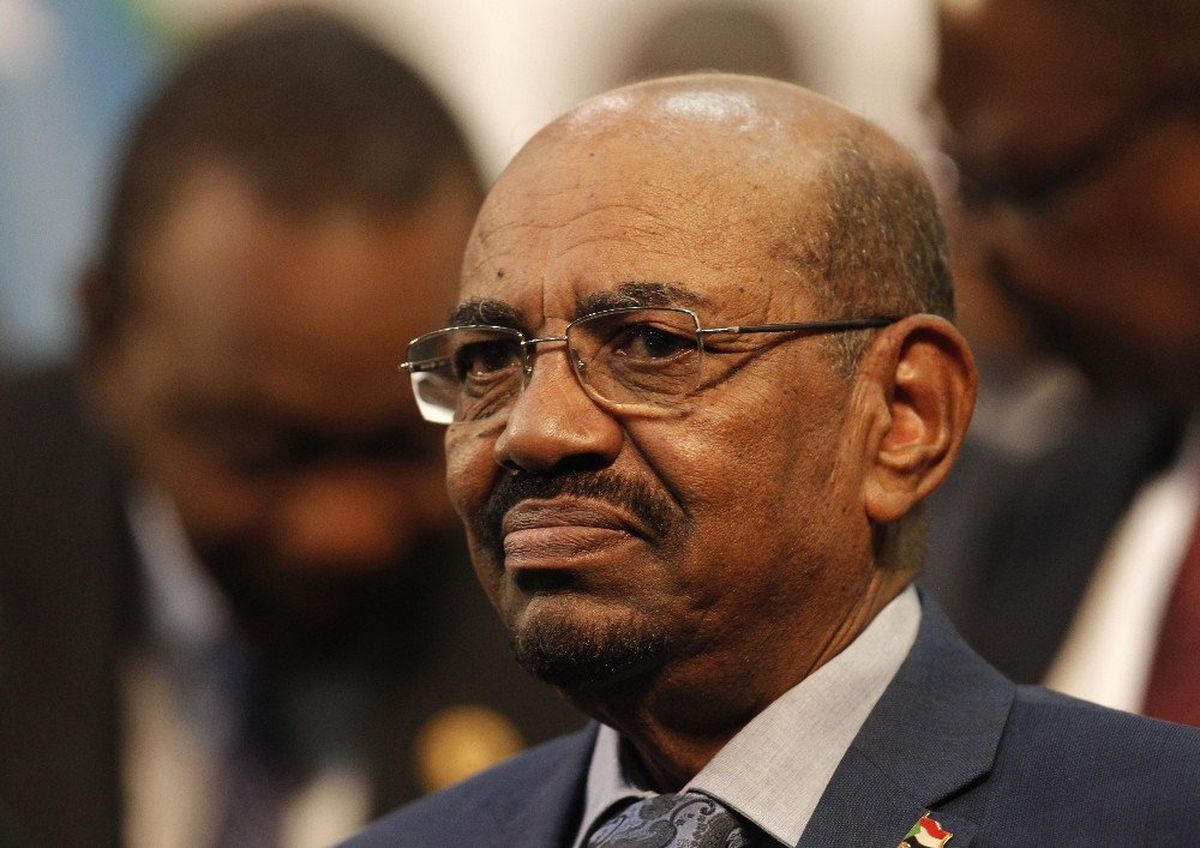 Sudan Askeri Kaynakları: "Beşir Ev Hapsinde"