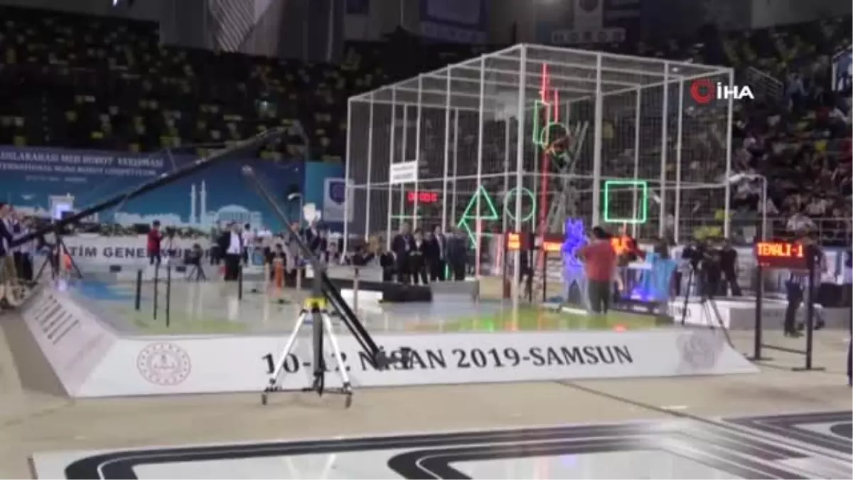 13. Uluslararası Robot Yarışması" Sona Erdi