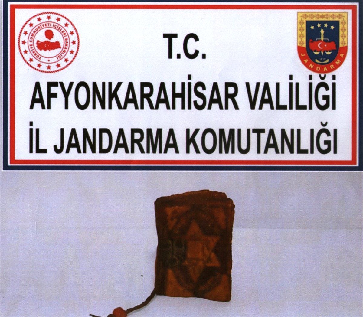 Afyonkarahisar\'da Tarihi Eser Kaçakçılığı Operasyonu