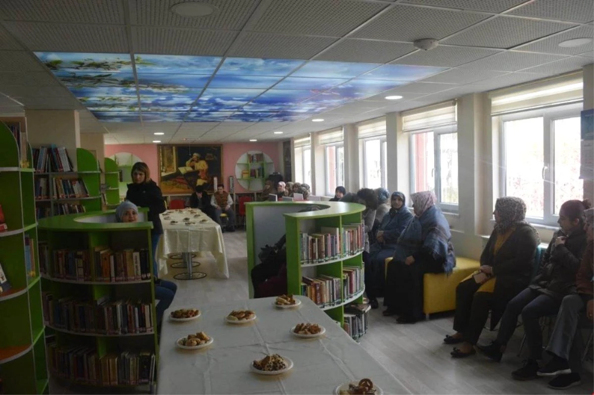 Çavdarhisar\'da Yenilenen Kütüphane Hizmete Girdi