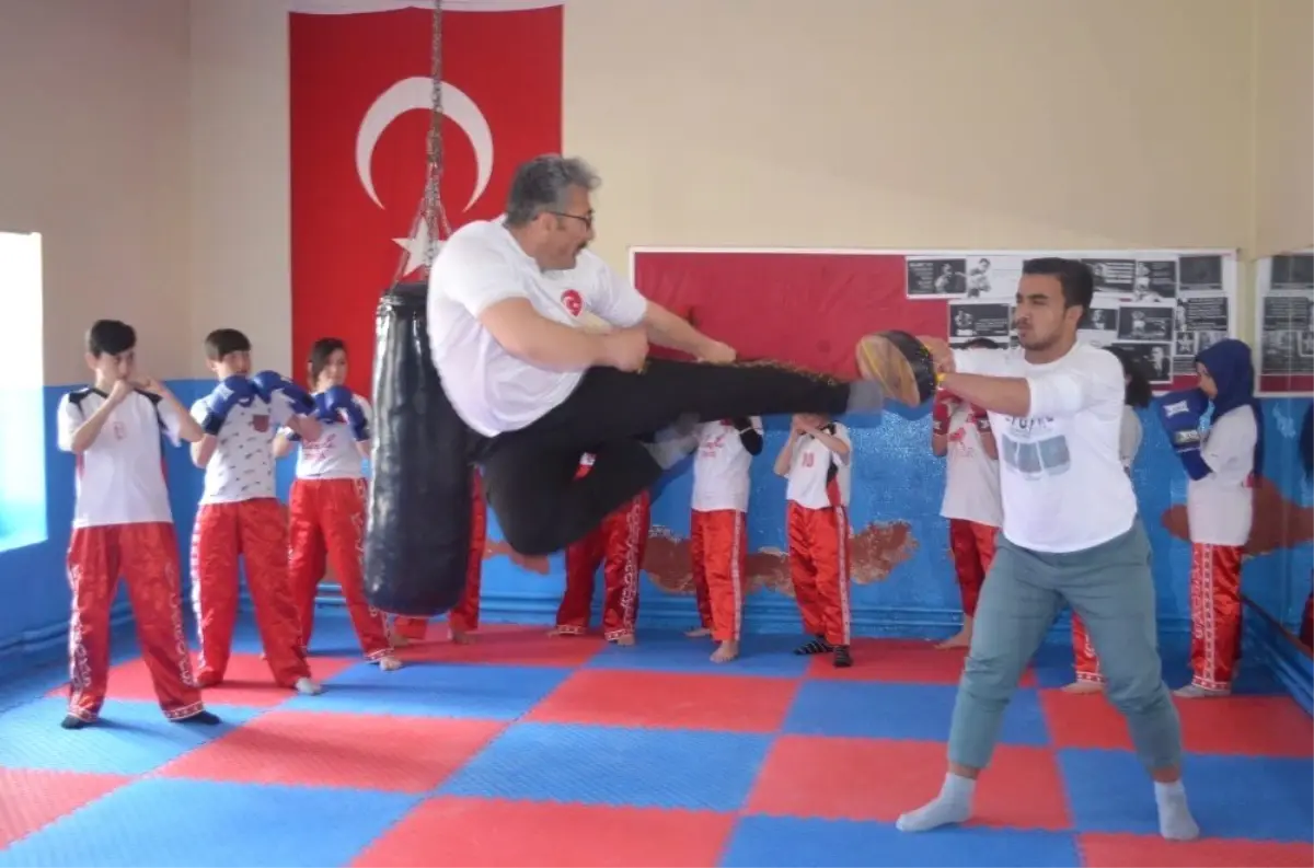 Develi\'den Wushu Türkiye Şampiyonasına 3 Sporcu Katılacak