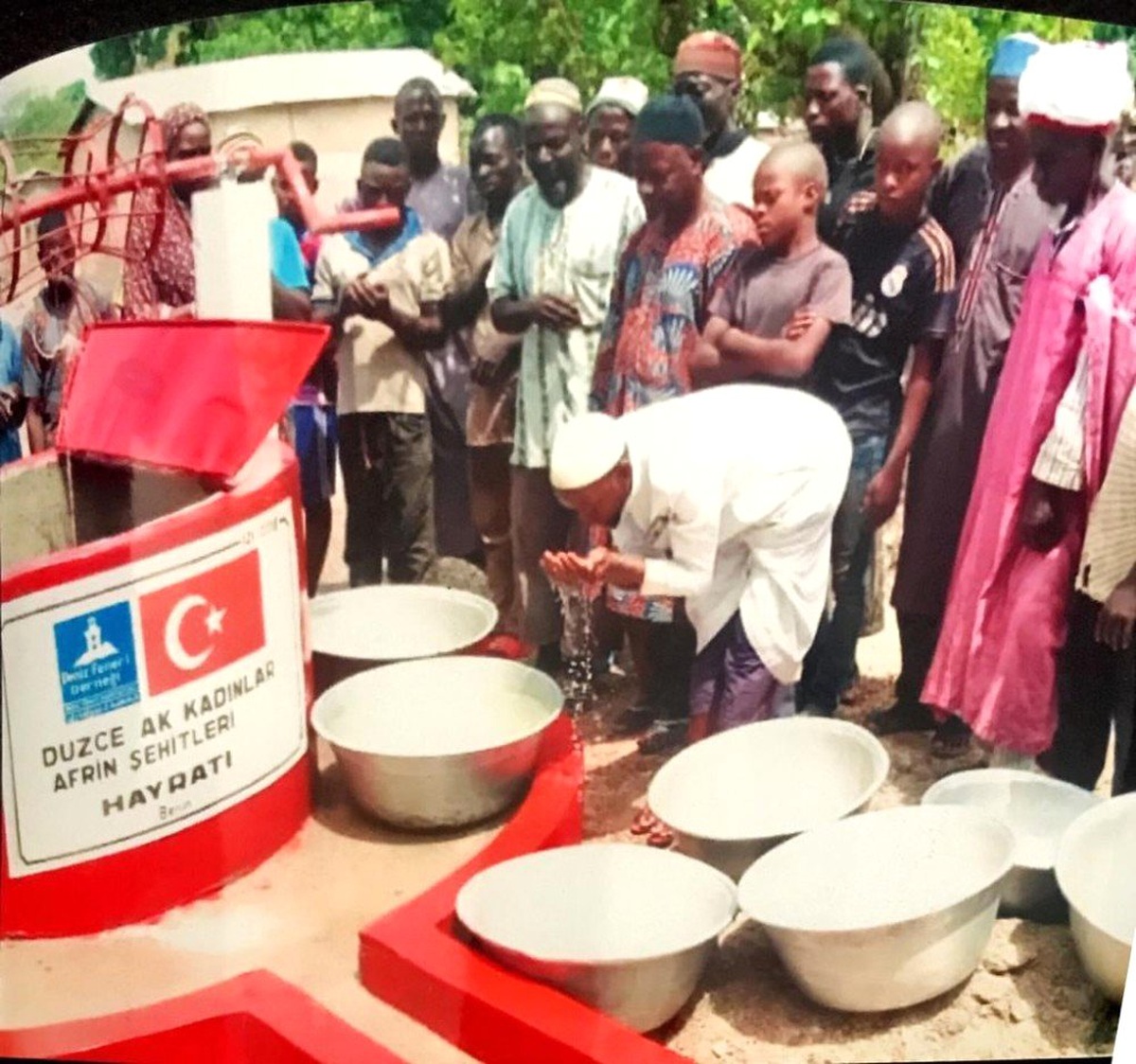 Düzceli Ak Kadınlardan Afrika\'ya Can Suyu