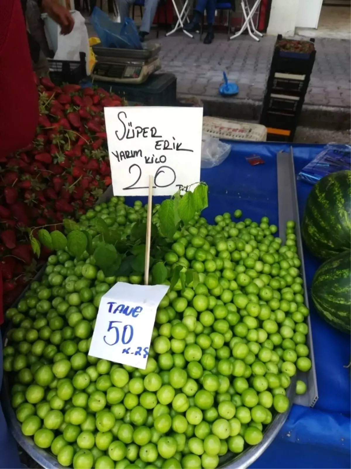 Eriğin Tanesi 50 Kuruş