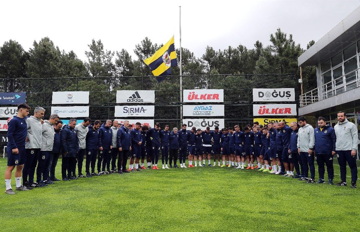 Fenerbahçe\'den Can Bartu İçin Saygı Duruşu