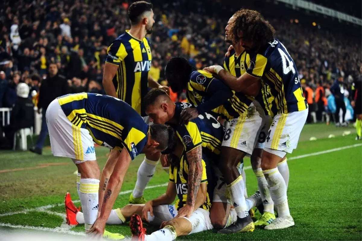 Fenerbahçe, Galatasaray\'a 21. Yüzyılda Kaybetmedi