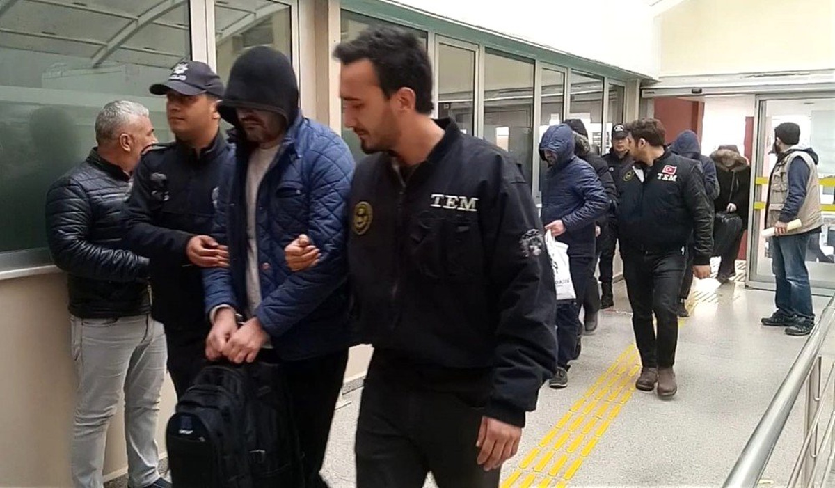 Fetö\'nün Tübitak Yapılanmasına Yönelik Operasyonda 3 Tutuklama