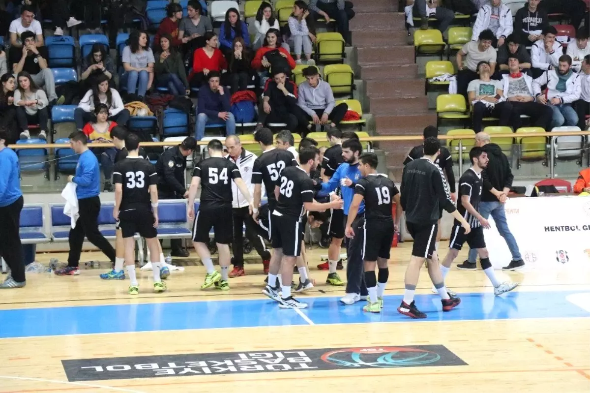 Hentbolda, Gençler Türkiye Şampiyonu Beşiktaş Oldu