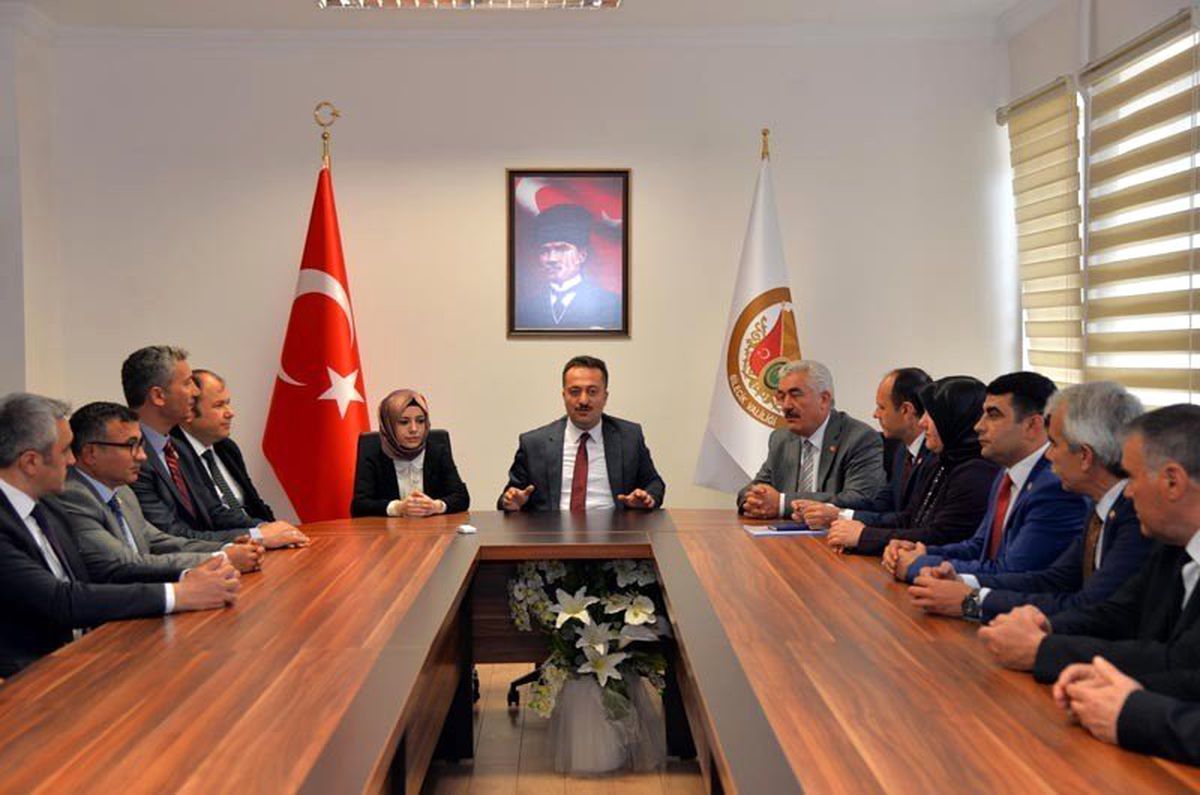İl Genel Meclis Üyeleri Vali Şentürk ile Bir Araya Geldi