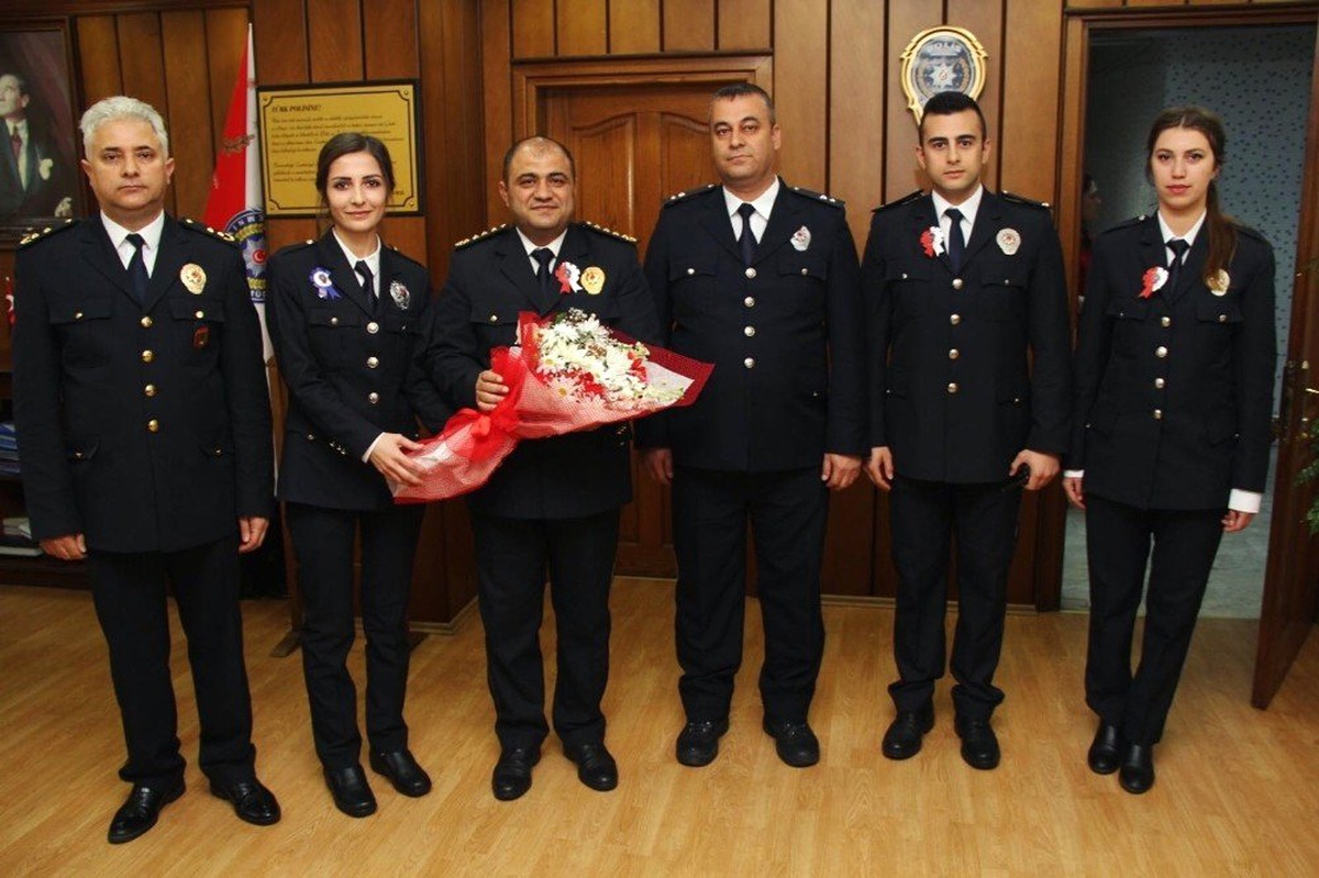 İlçe Emniyet Müdürlüğü Personelinden Çetinkaya\'ya Ziyaret