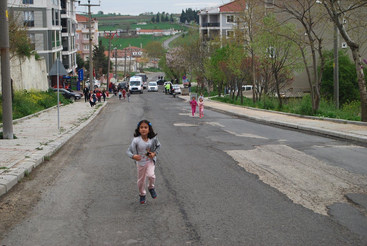 Kros Yarışı Düzenlendi