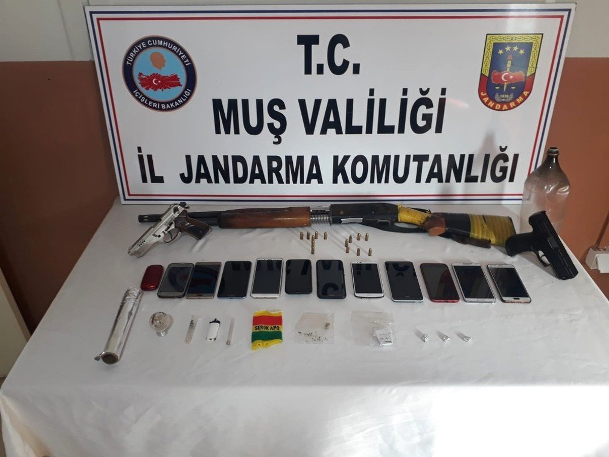 Muş\'ta Uyuşturucu Operasyonu: 14 Gözaltı