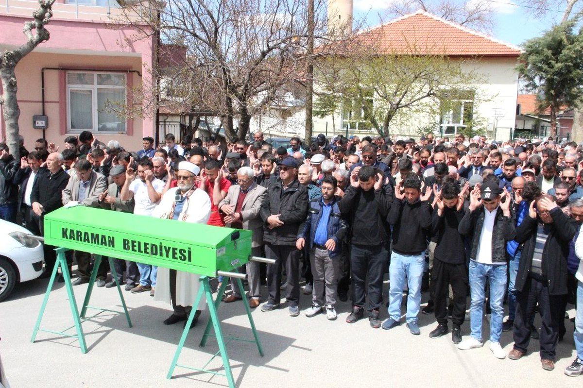 Oğlunun Acısına Dayanamayarak Ölen Baba Son Yolculuğuna Uğurlandı