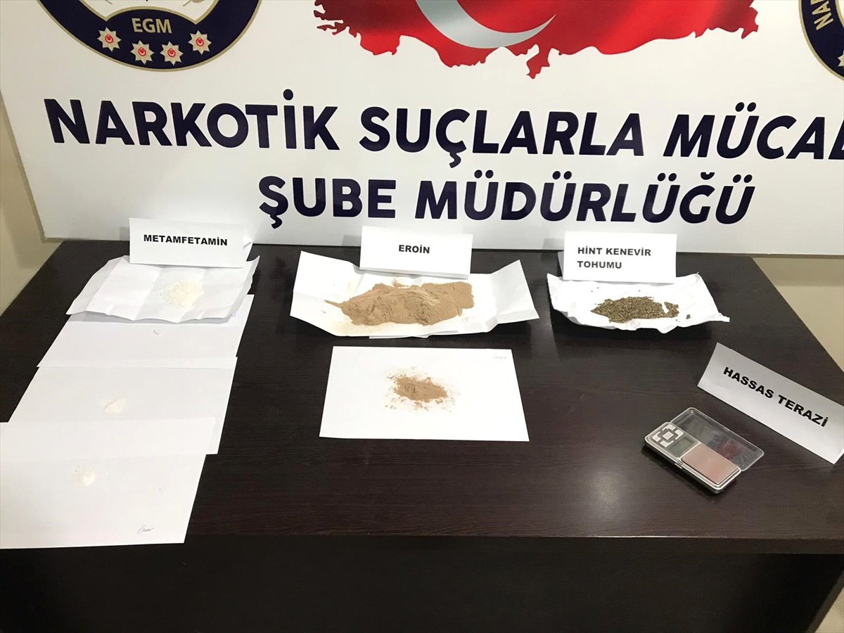 Osmaniye\'de Uyuşturucu Operasyonu: 6 Gözaltı