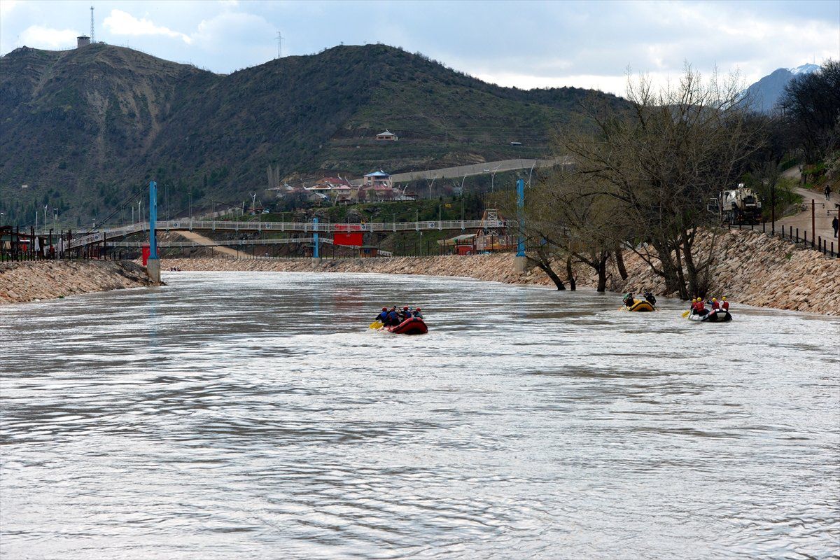 R4 Rafting Türkiye Şampiyonası Başladı