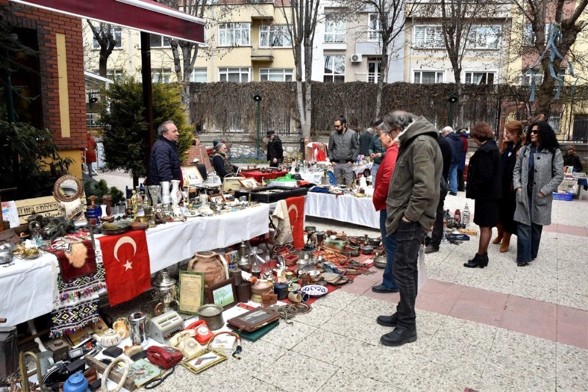 Sahaf ve Antika Pazarı İlgi Görüyor