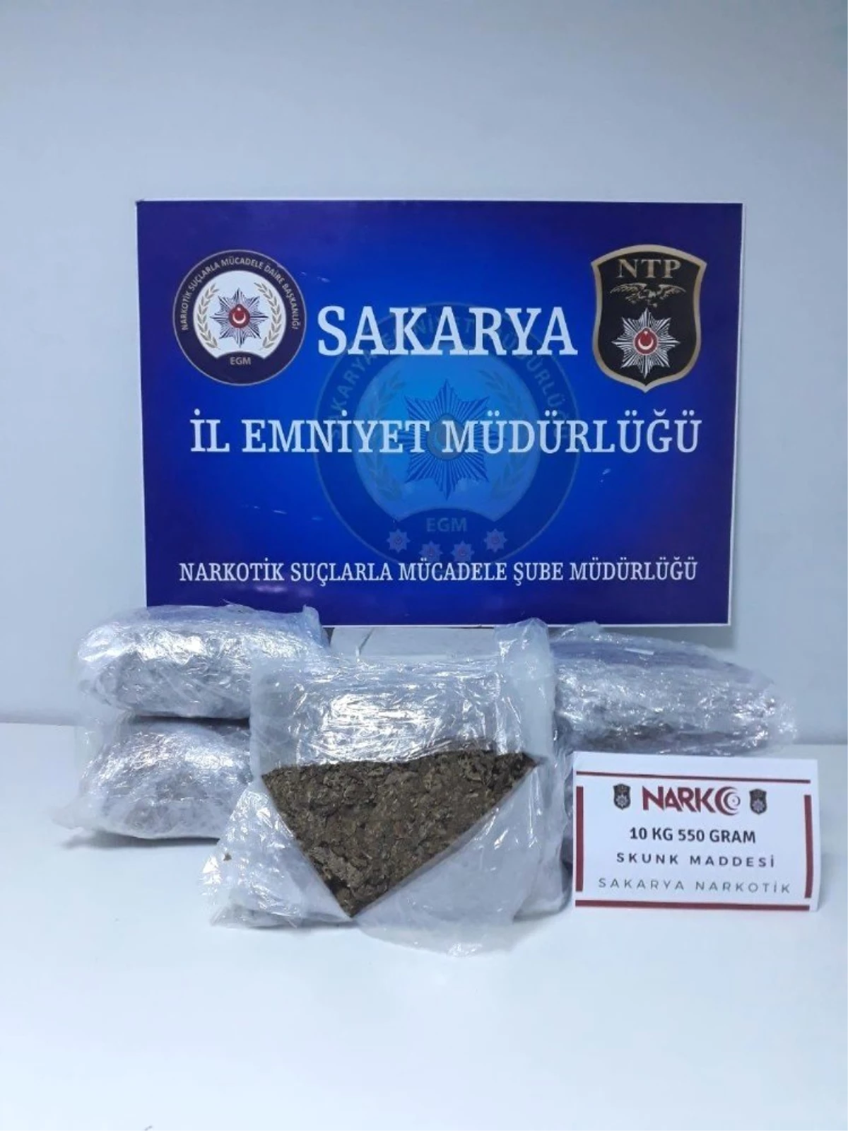 Sakarya\'da 10 Kilo 558 Gram Skunk Ele Geçirildi: 6 Gözaltı