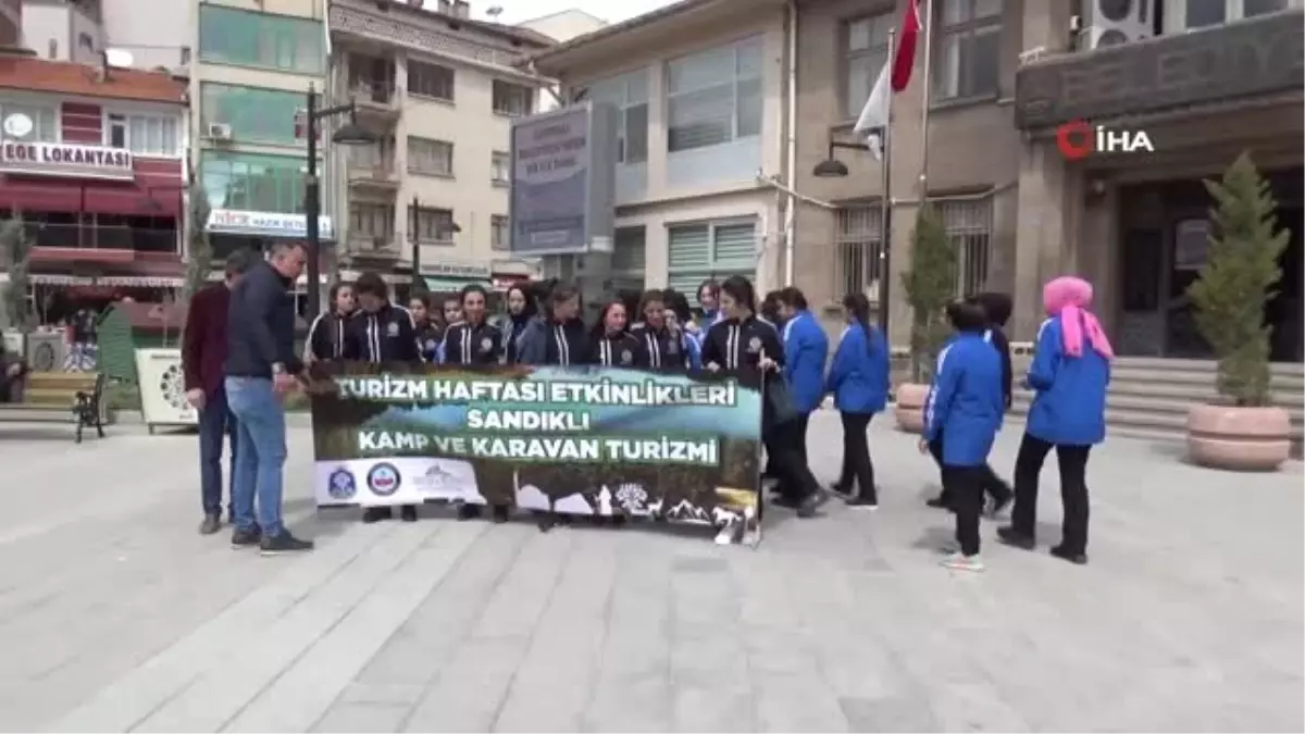 Sandıklı Akdağ\'da Kamp Karavan Turizmi Etkinliği Başladı