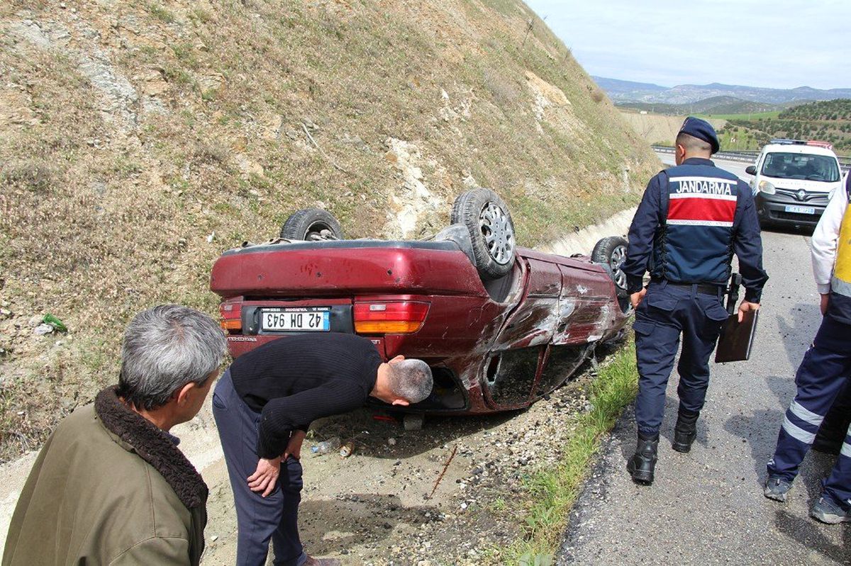 Takla Atan Araçtan Sağ Çıktılar