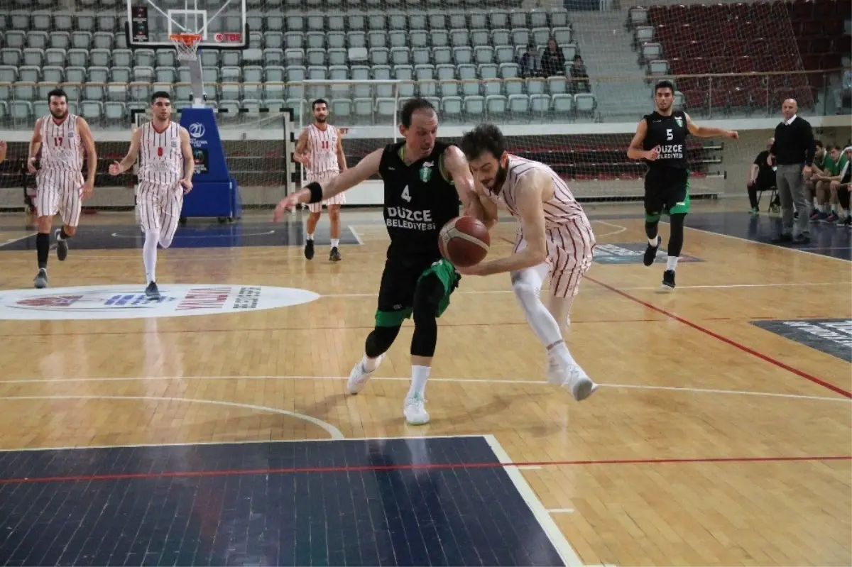 Türkiye Basketbol Ligi: Semt77 Yalova Belediyespor: 80 - Düzce Belediye: 91