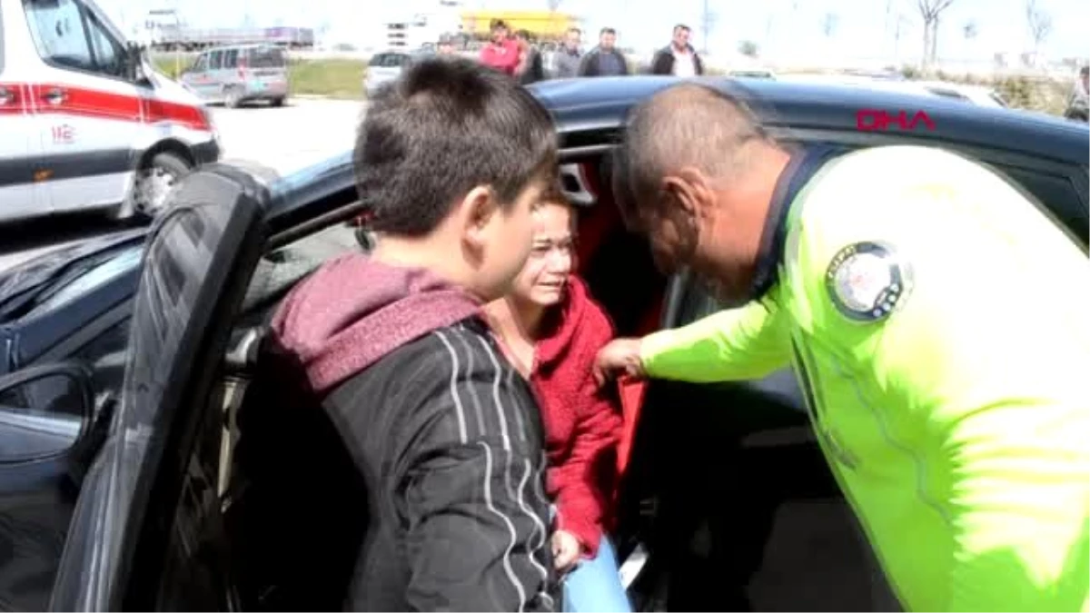 Aksaray Çarptığı Kadın Ağır Yaralandı, Sürücü Otomobili İçin Gözyaşı Döktü