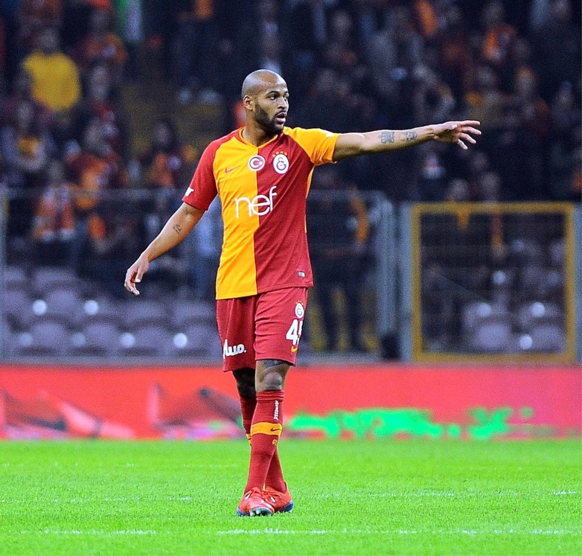 Galatasaray\'da İki İsim Derbiyi Kaçıracak